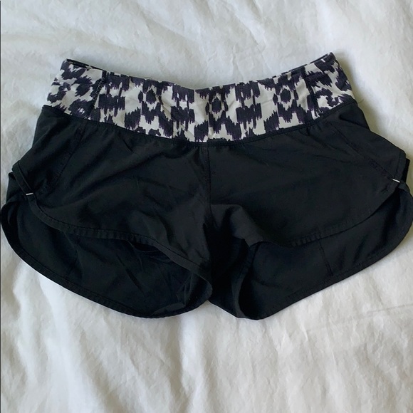 Lululemon Speed Up Short 2.5” - Picture 1 of 4